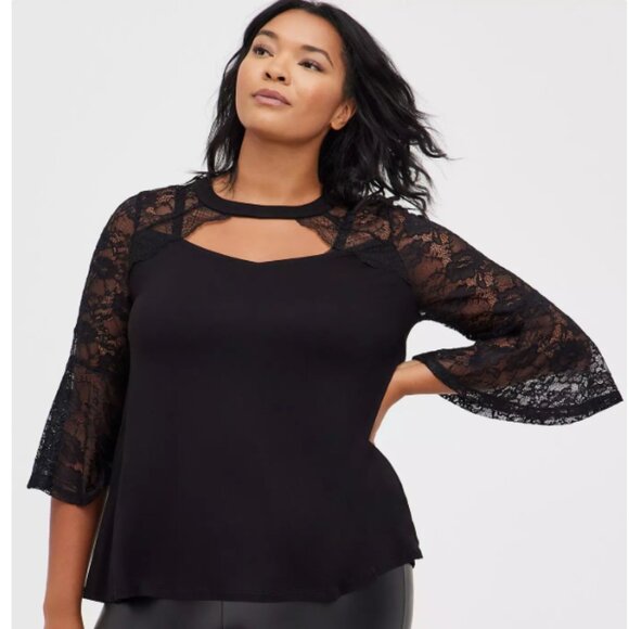 Torrid Super Soft Knits Choker Women's Black Lace Bell Sleeve Goth Top 1X - Picture 2 of 9